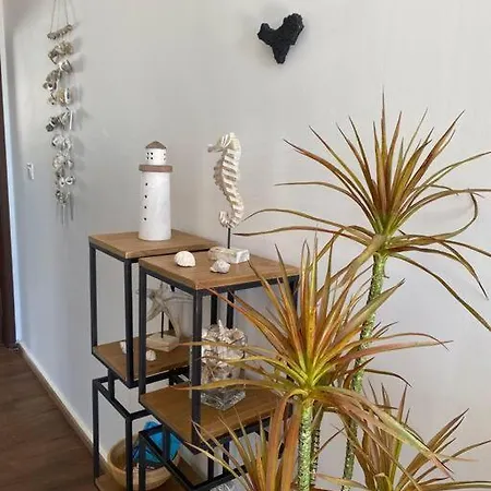 Marinos Apartment Tias