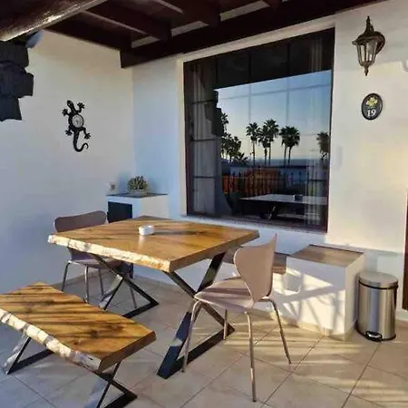 Apartment Marinos