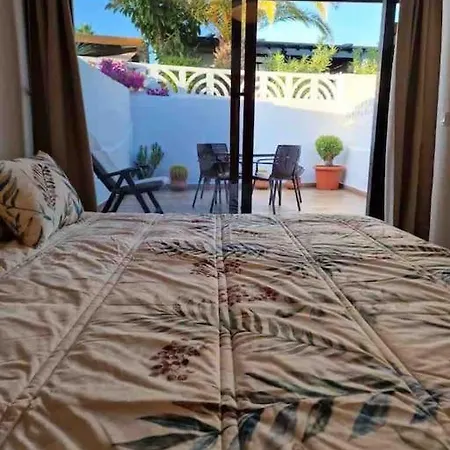 Marinos Apartment *
