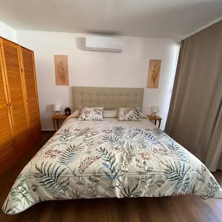 Marinos Apartment